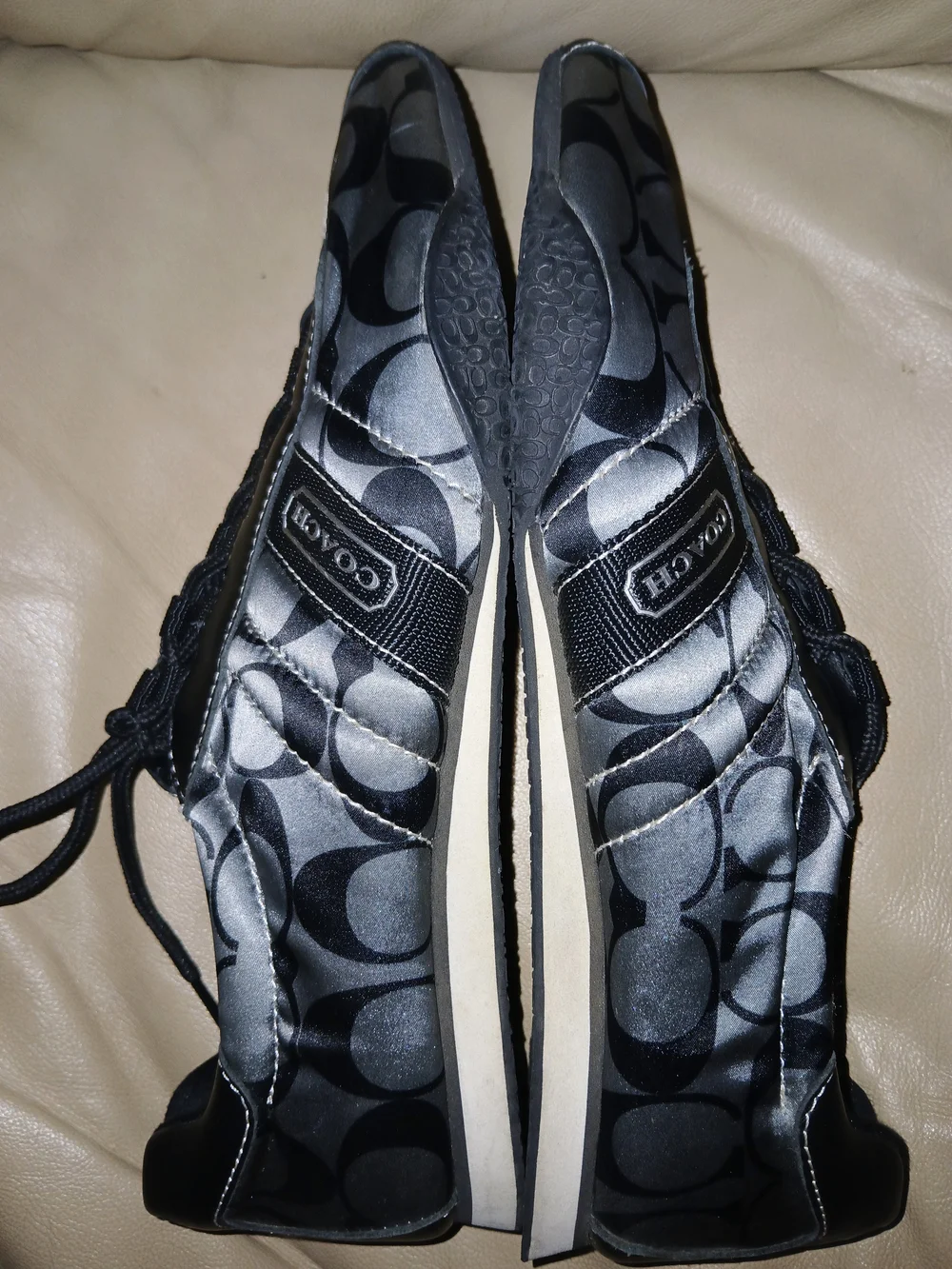 COACH Women’s Black Signature Slip-On Sneakers Size 9